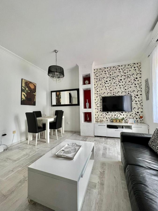 Apartment Kiki Kotor Bagian luar foto